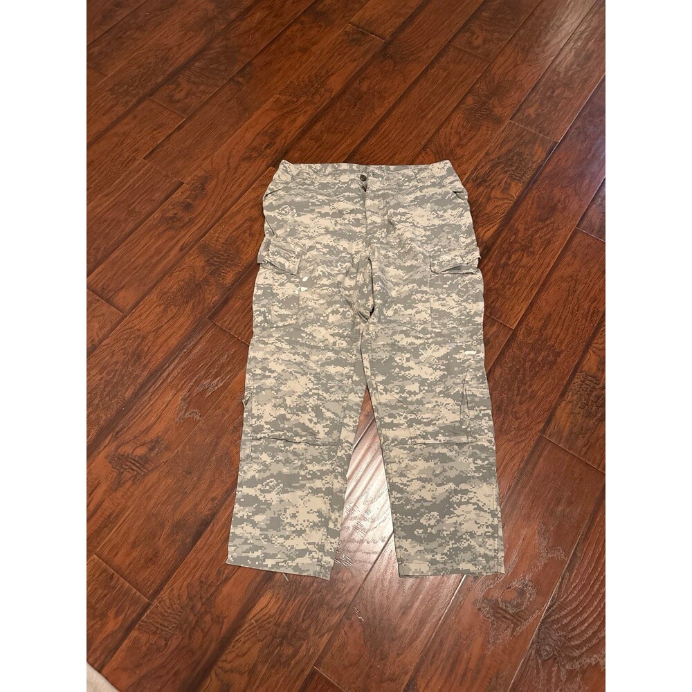 Military Army Pants Men's Size Large Green Digital Camo Pants